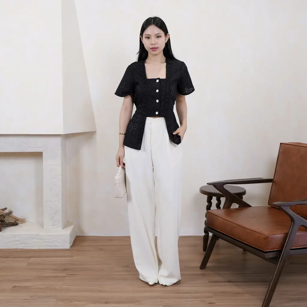 Kebaya Kutu Baru Gina Katun Bolong