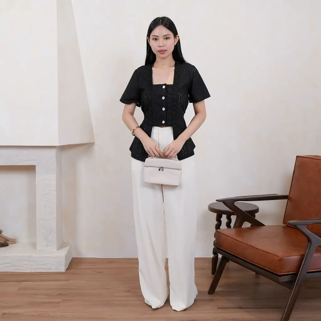 Kebaya Kutu Baru Gina Katun Bolong