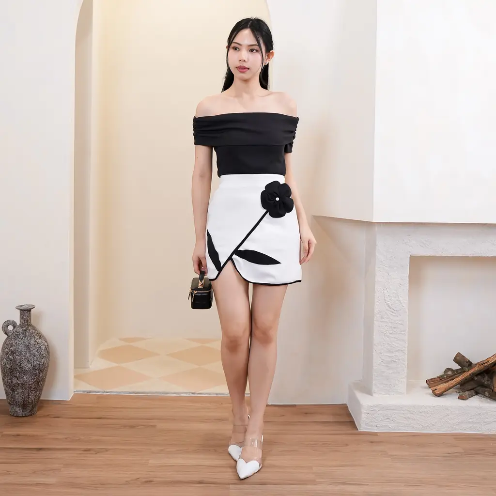 Mini Skirt Zha Floral Artsy